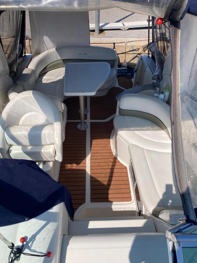 Hotel Hebergement Insolite Sur Un Bateau A Quai La Londe-les-Maures Exterior foto